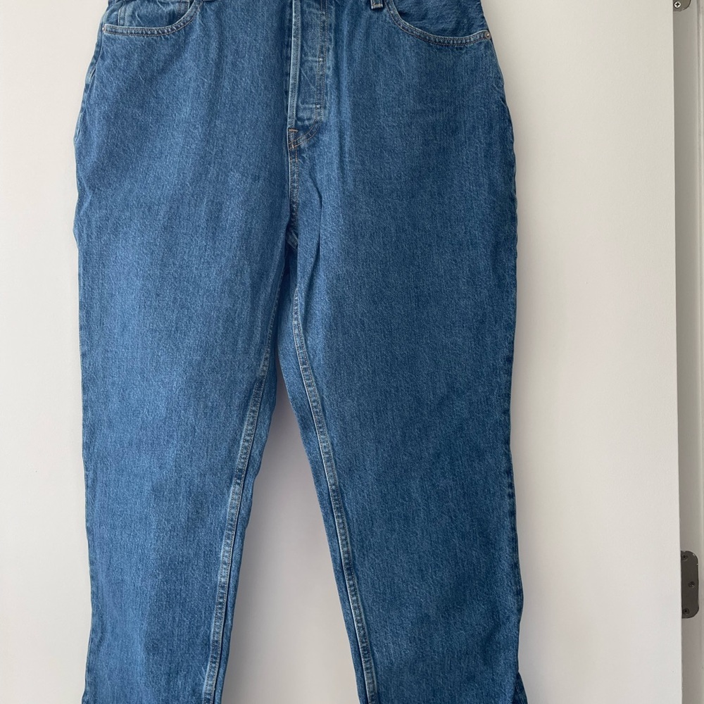 90s Cut High-Waisted Straight Leg Women’s Jeans